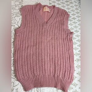 Pendleton regular Women's 100% Wool V-Neck Sweater Vest Size 34 pink